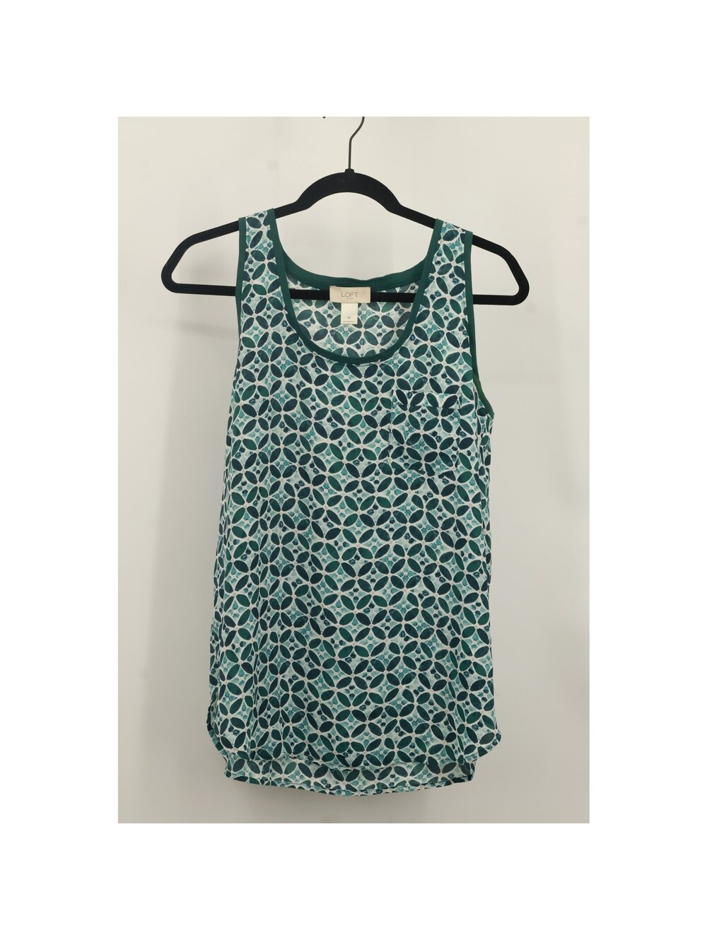 Loft Women's Pullover Scoop Neck Top Geometric Print Sleeveless Size M Green